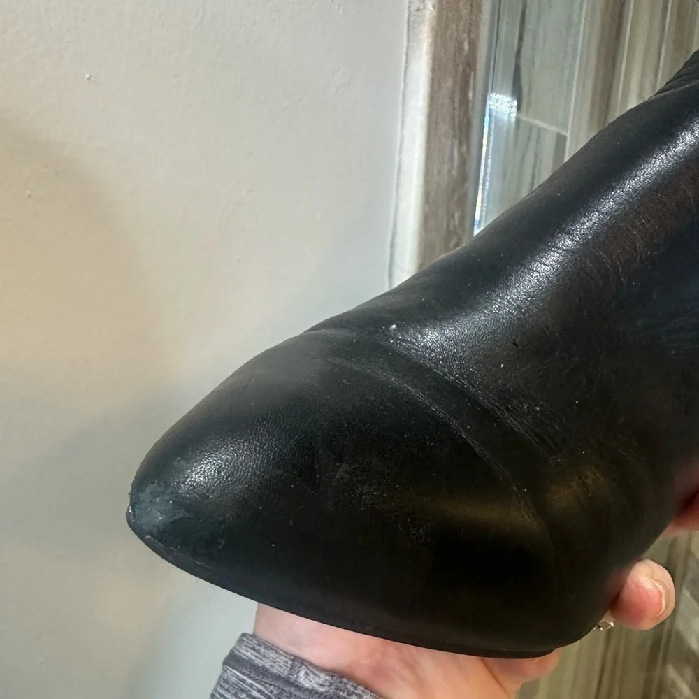 Elegant Black Over-the-Knee Boots